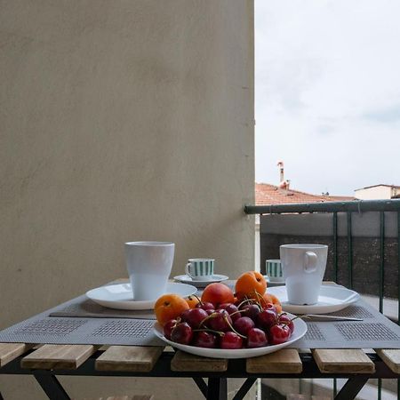 Yellowsunny Apartment With Two Balconies Pisa Kültér fotó
